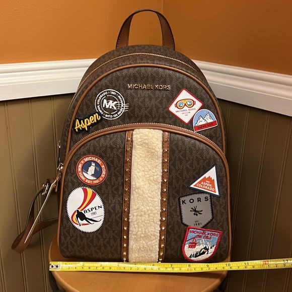 Michael Kors Aspen Abbey MD Backpack - Picture 5 of 9